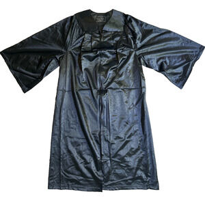 Black Graduation Gown Oak Hall Horizon 5'0”–5'2” Zip Front Adult Academic Robe